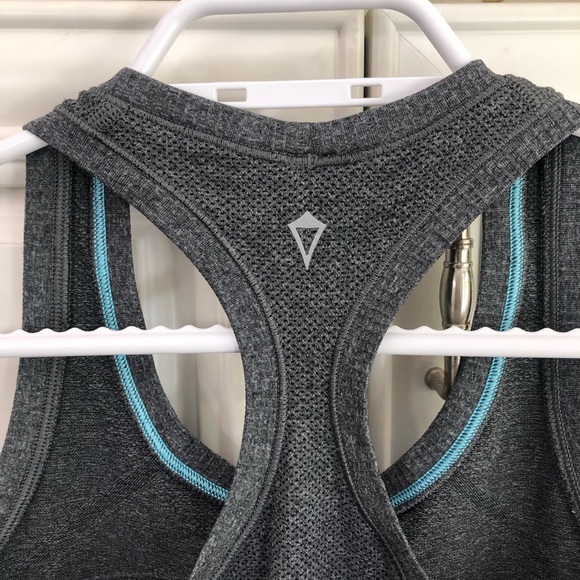 Ivivva by Lululemon Fly Tech tanktop - Picture 7 of 10